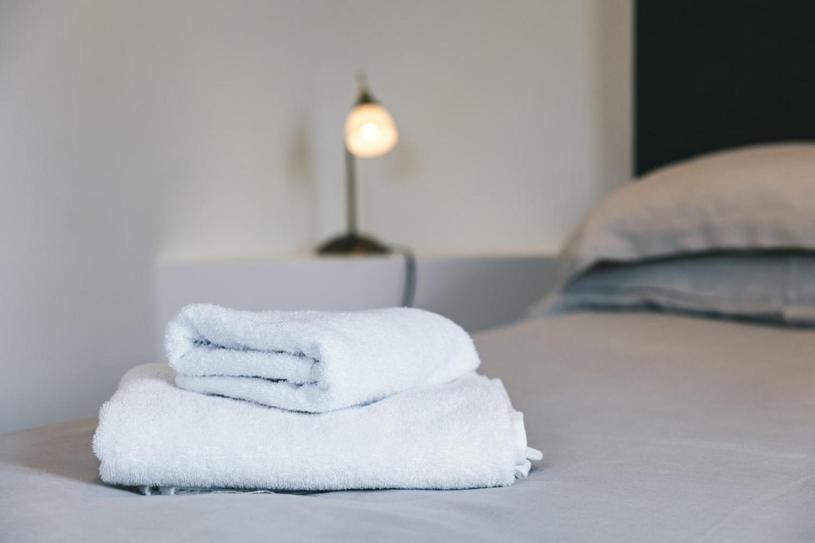 Ludlow Town Centre Apartments Екстер'єр фото